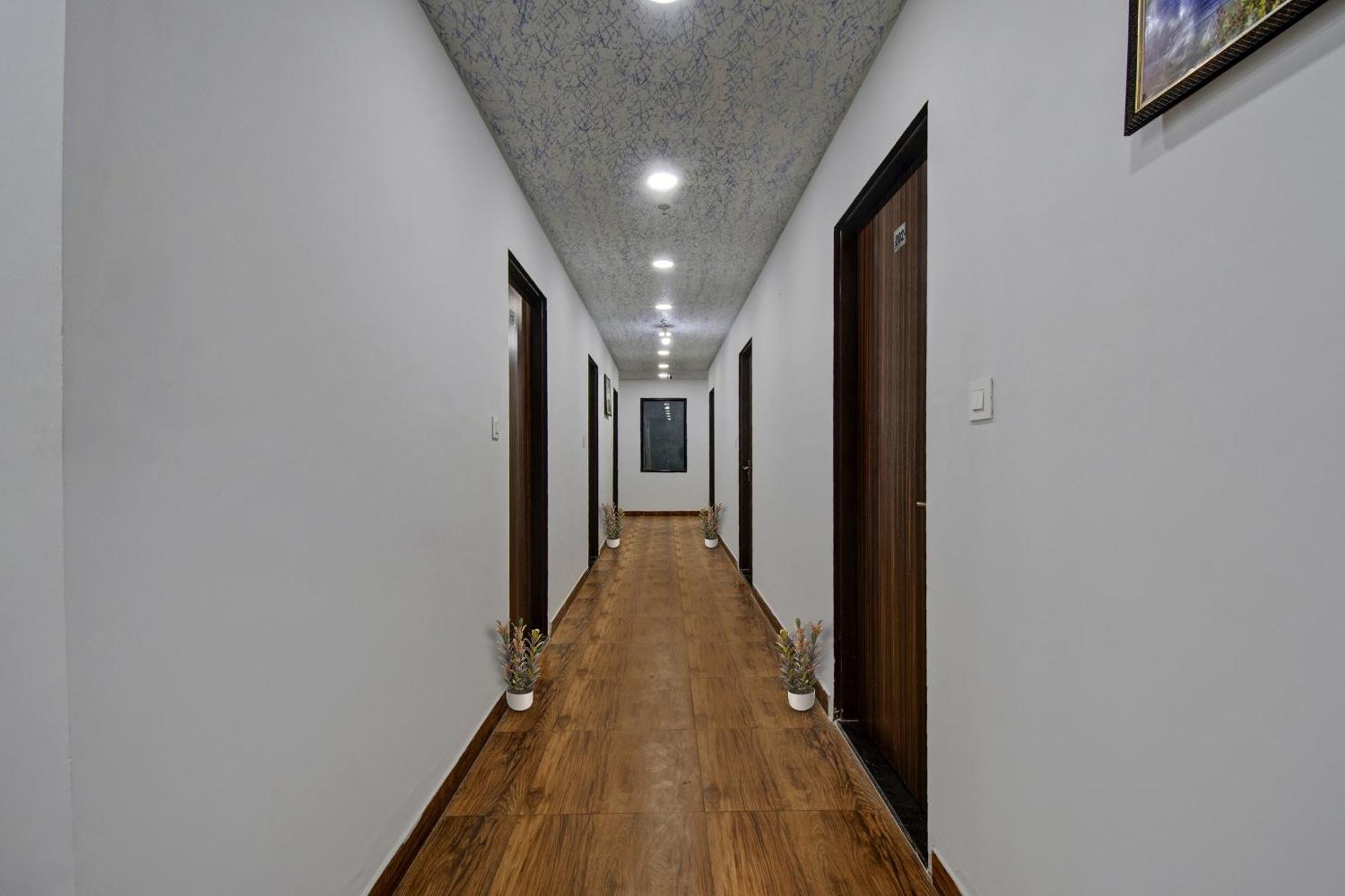 Townhouse The Lotus Hotel Jaipur Buitenkant foto